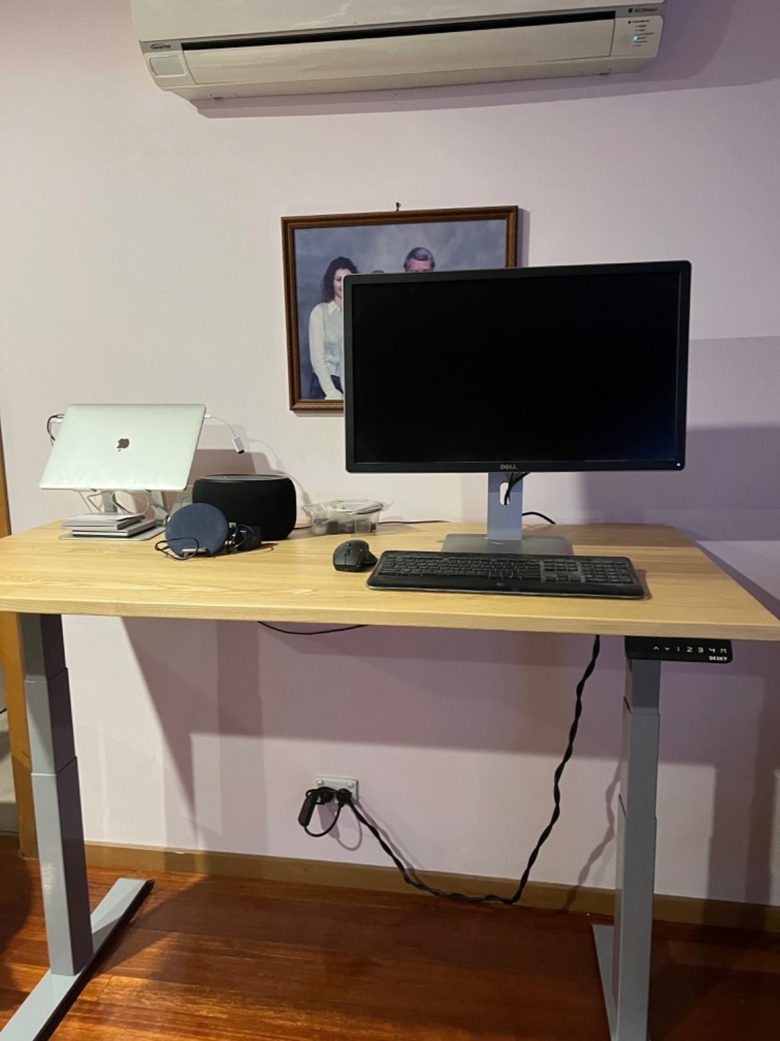 Standing Desk vs Sitting A SidebySide Comparison